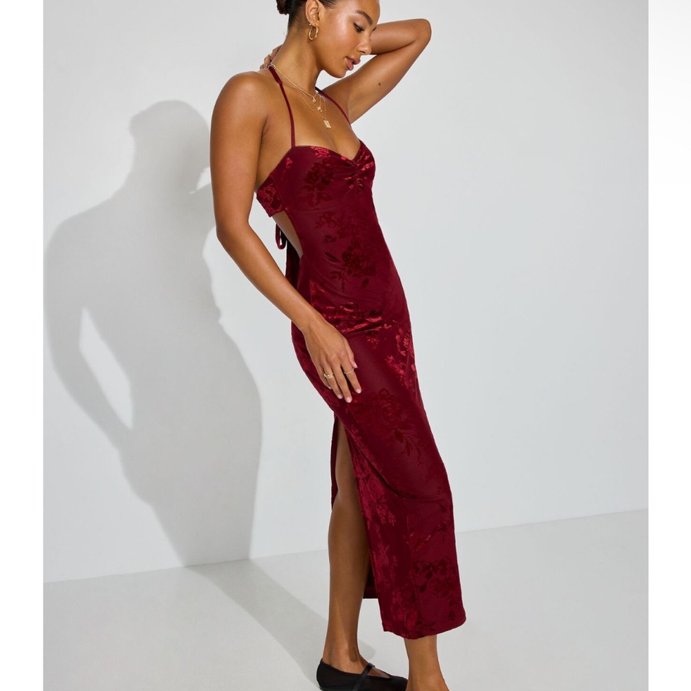 Garage: Burnout Sweet Heart Dress: Elegant Burgundy Velvet Dress